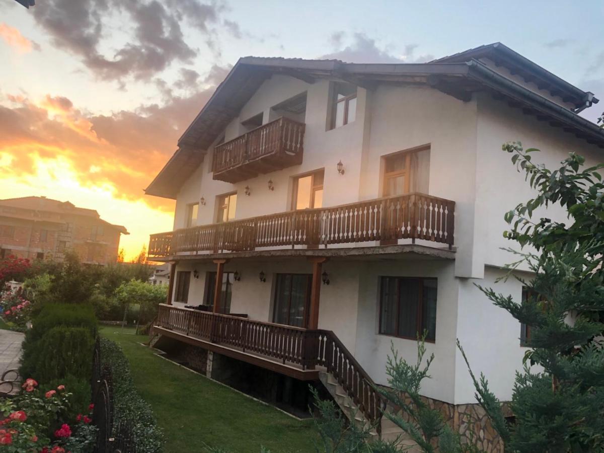 Guest House Stoyanov Бансько Екстер'єр фото